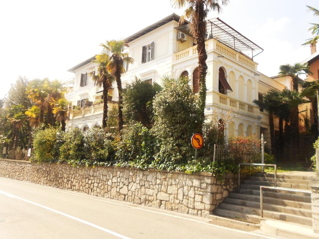 Apartment “M”
