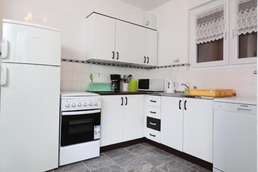 APARTMENT GEA