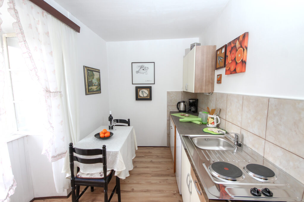 APARTMENT JOHANNA