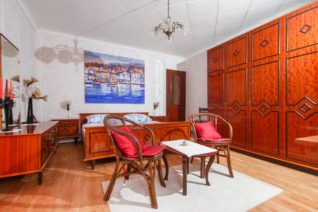 APARTMENT JOHANNA